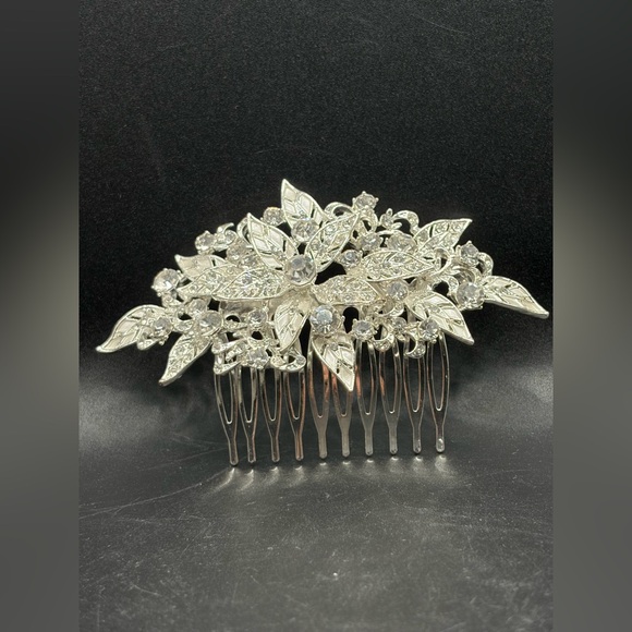 Bejeweled Silver Tone Metal Crystal Hair Comb Accessory, Wedding Bridal Princess - Picture 4 of 11